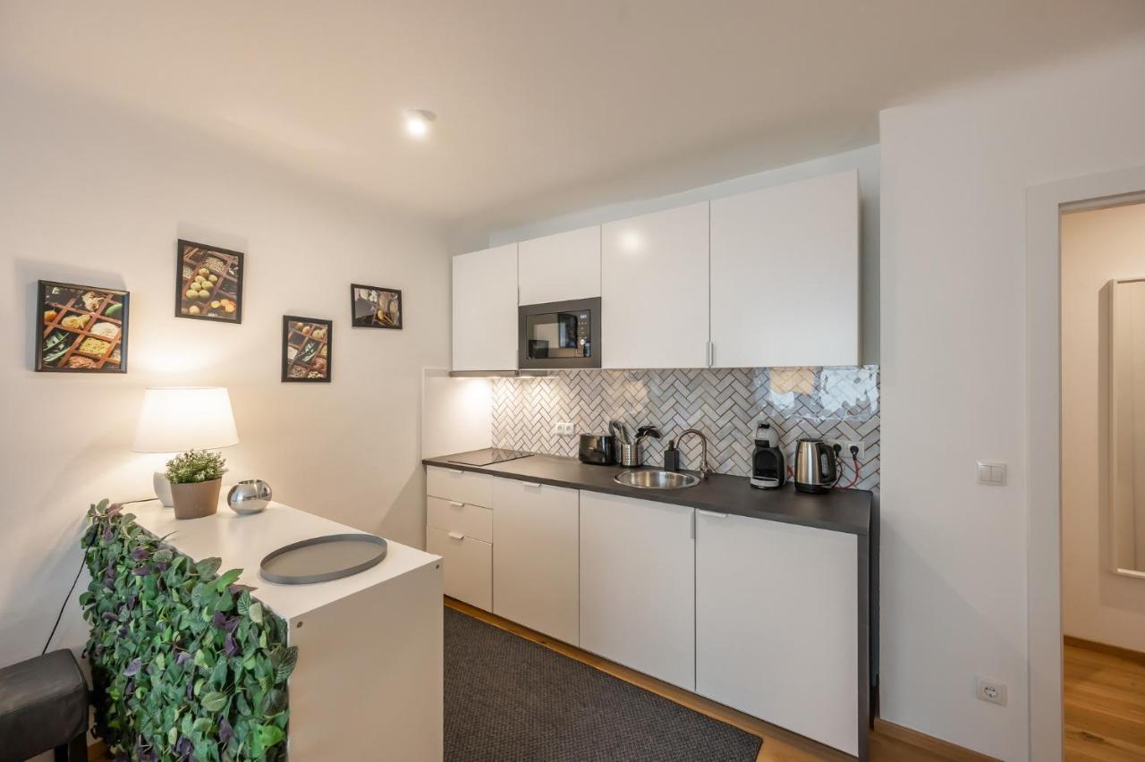 Modern City Center Apartment Viena Exterior foto